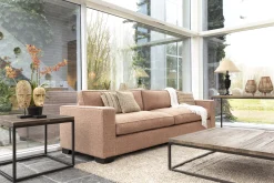 Flamant Anano, Masker, Te Voet^ Decoratie