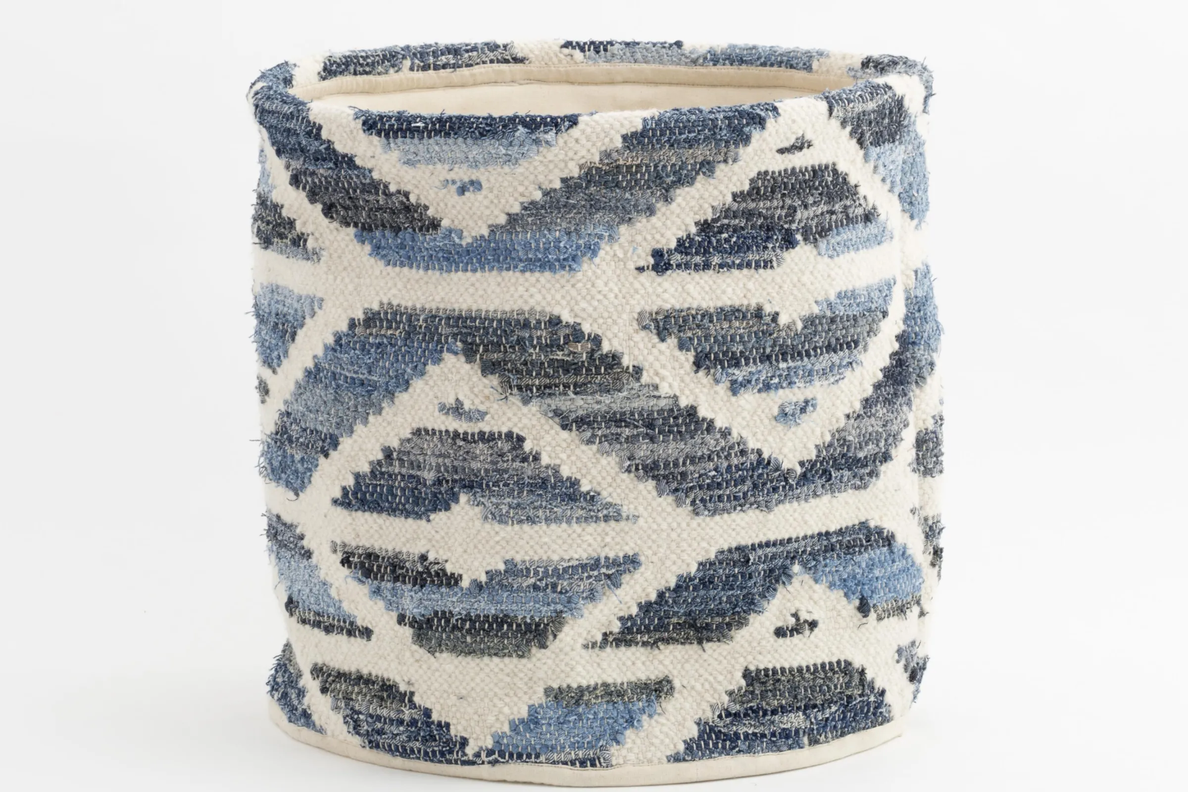 Flamant Bajna, Mand^ Moederdag