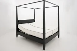 Flamant Cape Cod, Hemelbed, Zwart, 180 Cm^ Bedden