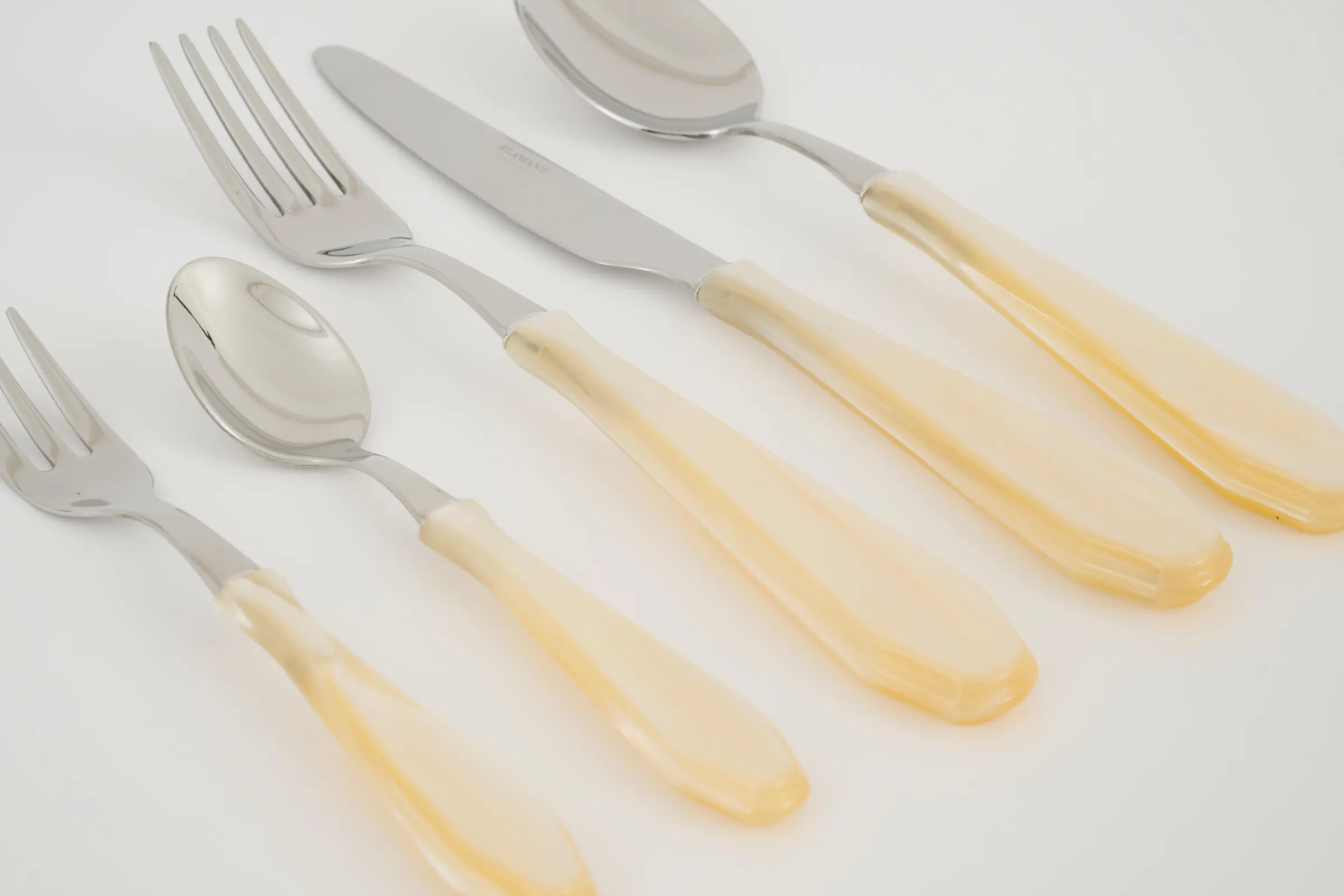 Flamant Coline, Tafellepel^ Bestek