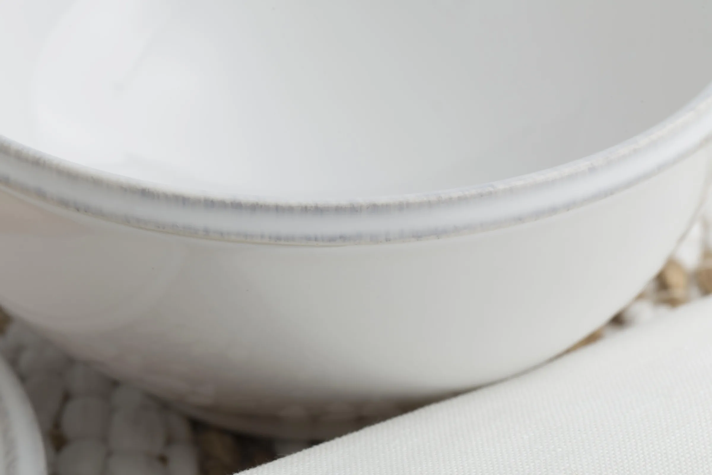 Flamant Jille, Kom, Keramiek, Wit^ Borden, Borden En Kommen