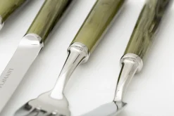 Flamant Mabron, Visvork^ Bestek