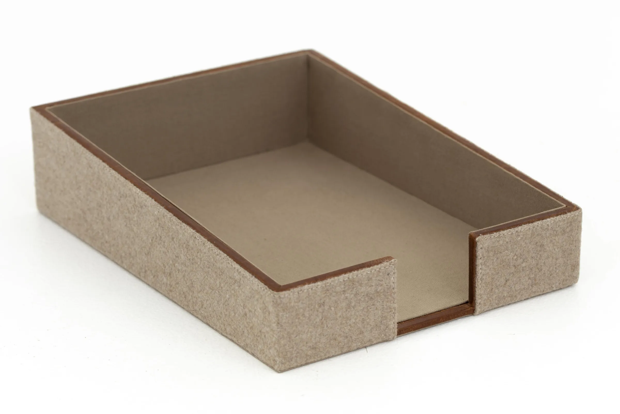 Flamant Milburn, Papierlade, Wol En Leer^ Decoraties