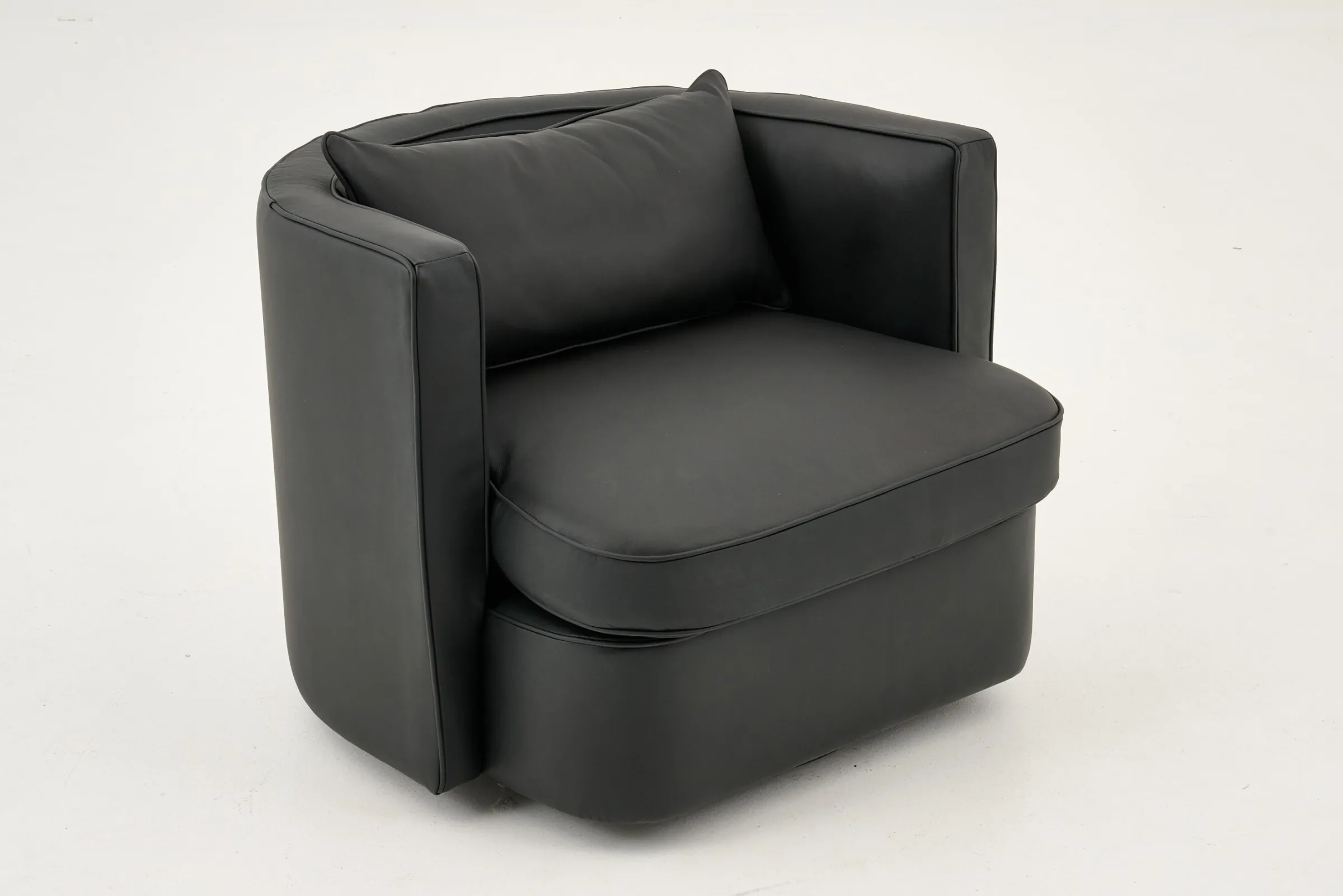 Flamant Nelia, Fauteuil, Leer Zwart, Draaibaar^ Banken