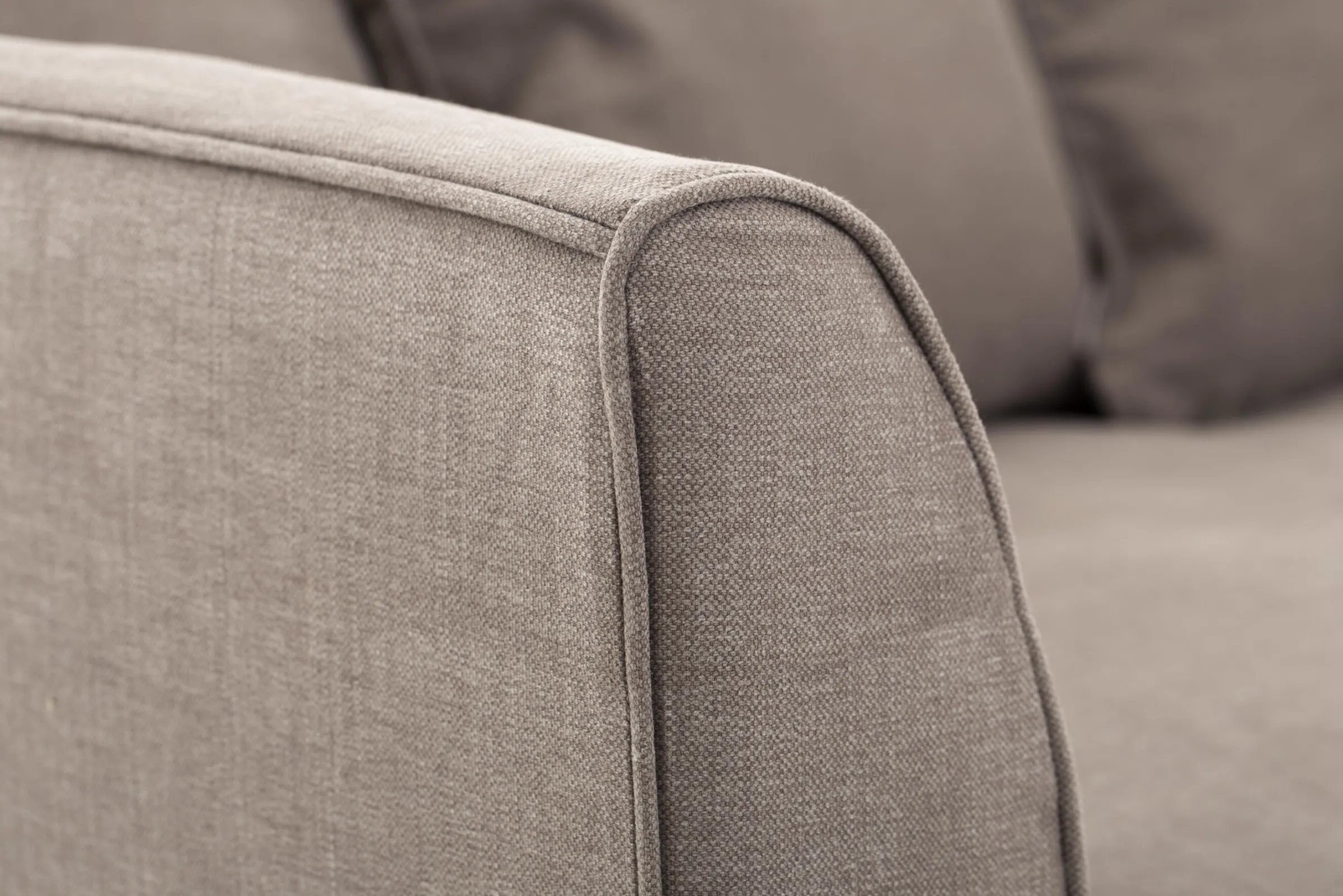 Flamant Roma, Bank, Driezitsbank, Hoes^ Banken