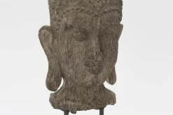 Flamant Saras, Hoofd^ Decoratie