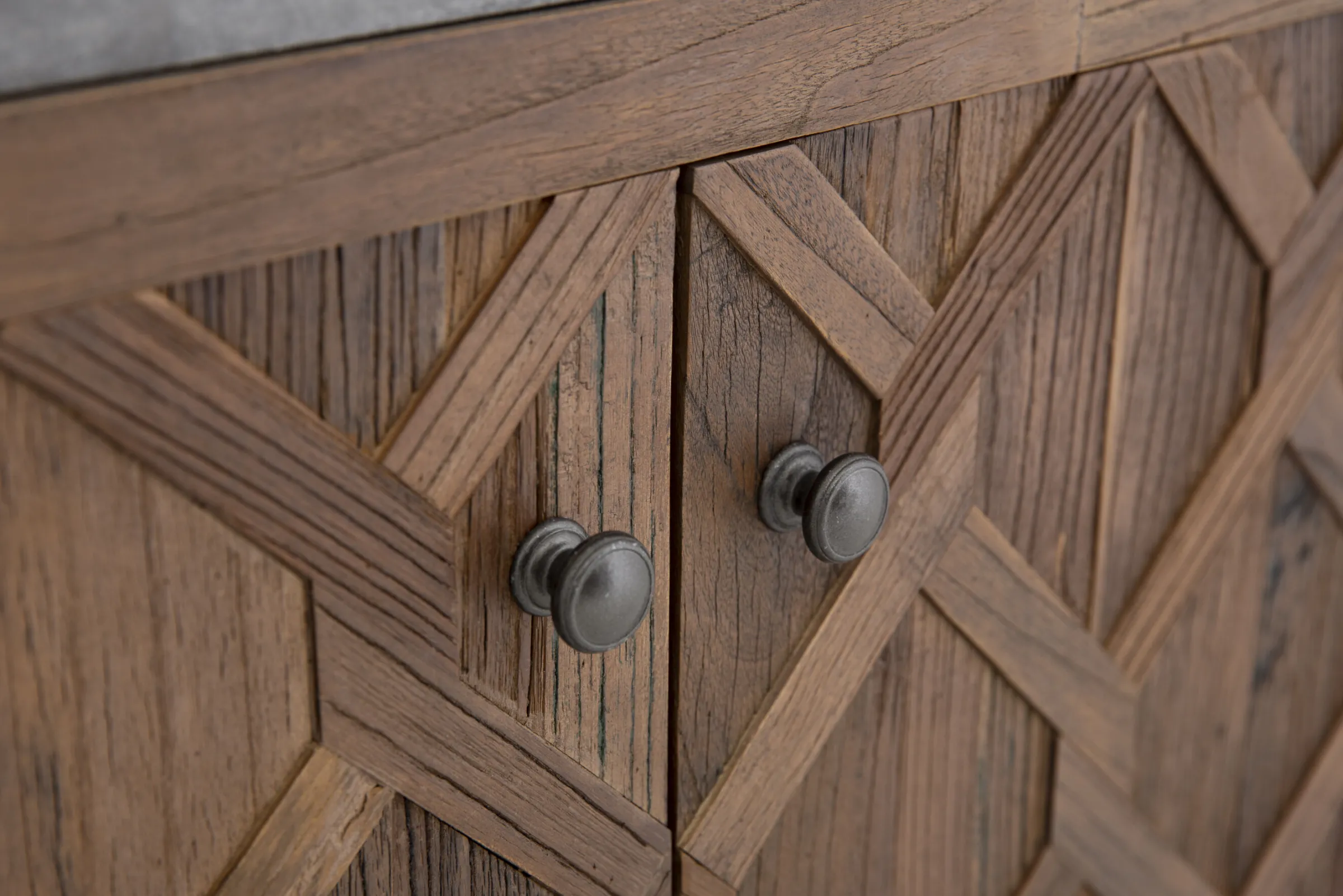 Flamant Shingo, Dressoir, 2 Deuren^ Dressoirs