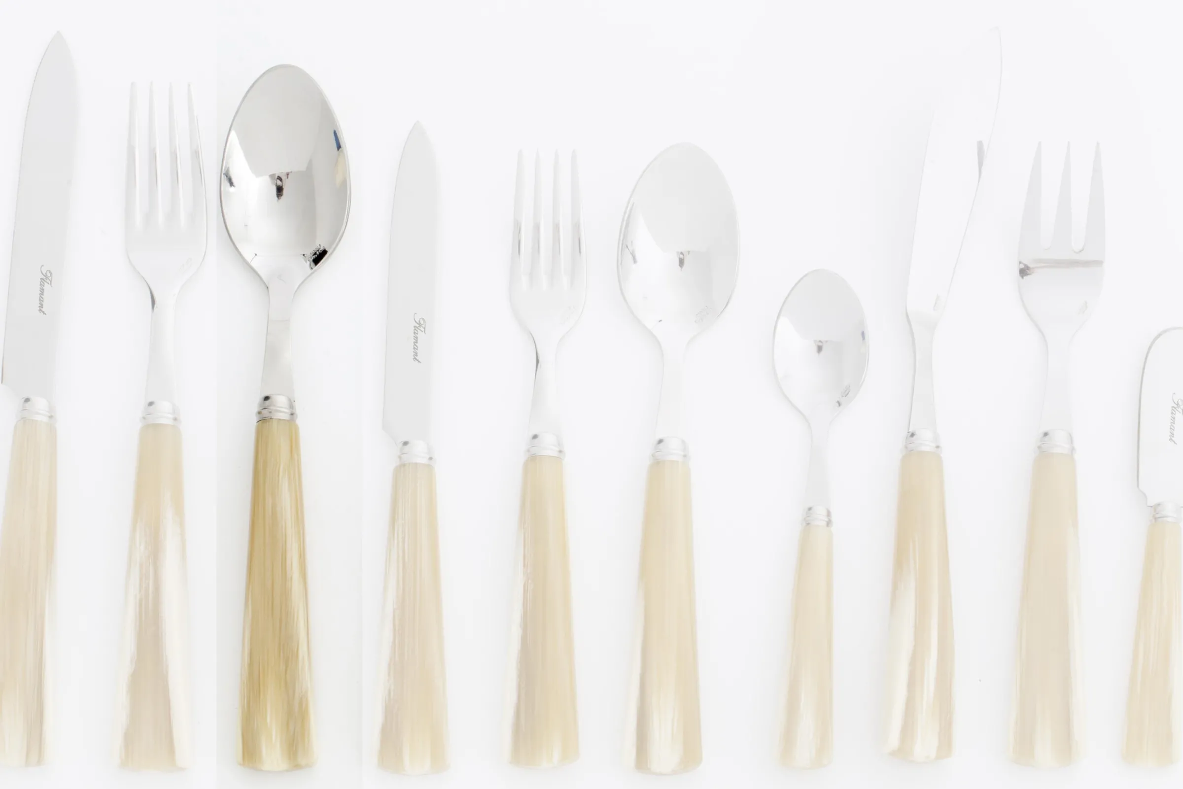 Flamant Tondo, Tafellepel^ Bestek