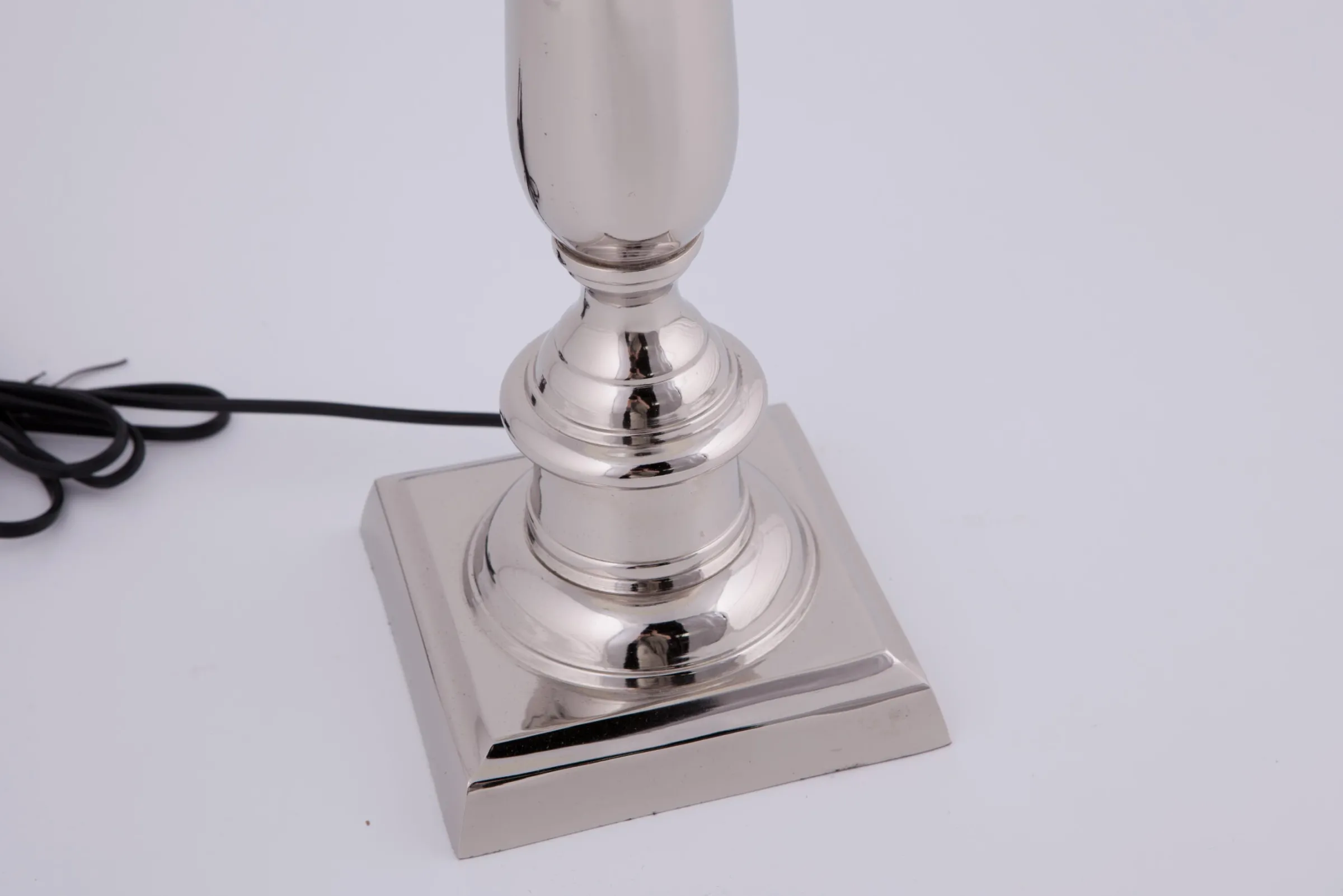 Flamant Venzo, Tafellamp, Messing En Nikkel^ Verlichting