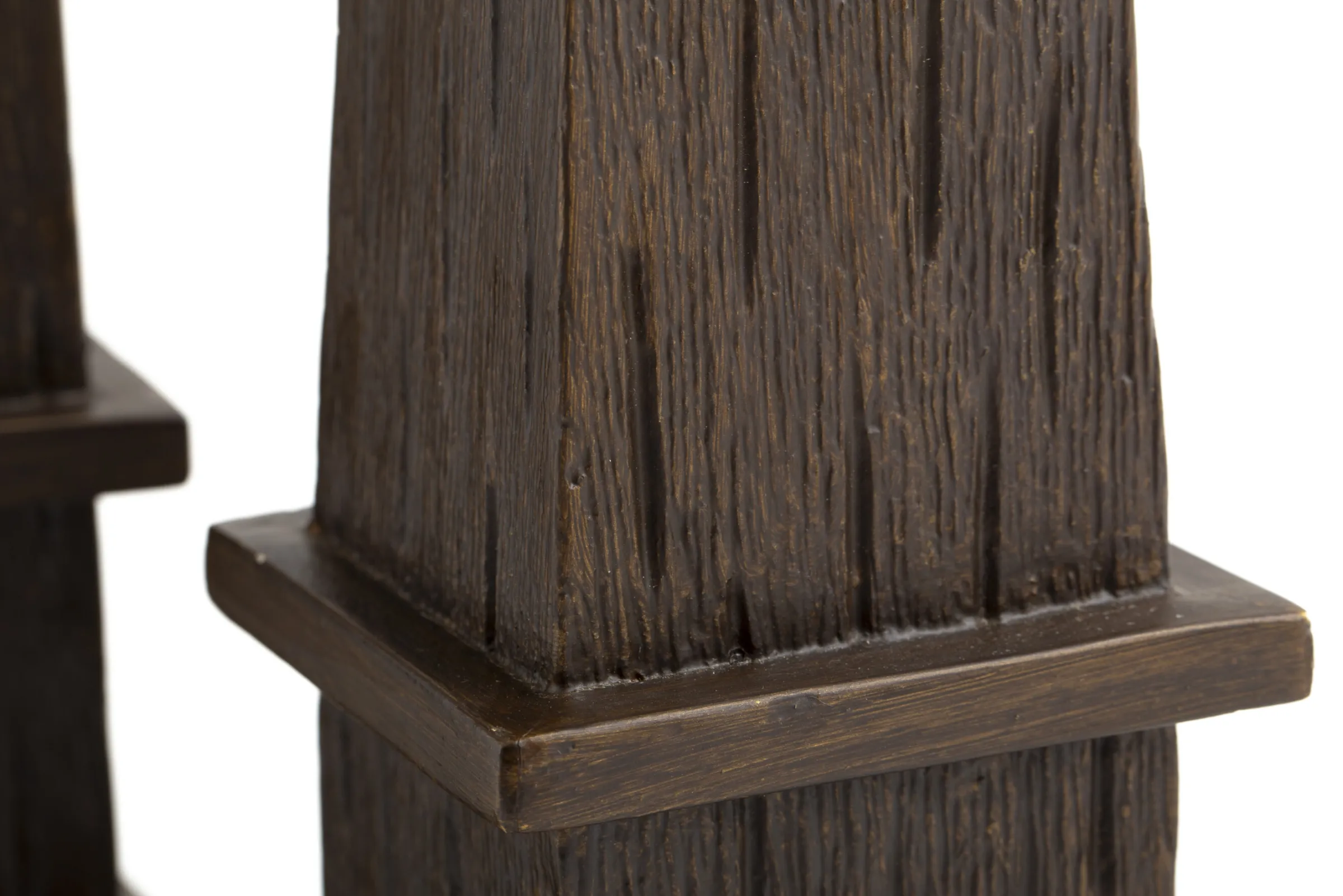 Flamant Waku, Obelisk, Bruin, S^ Decoratie